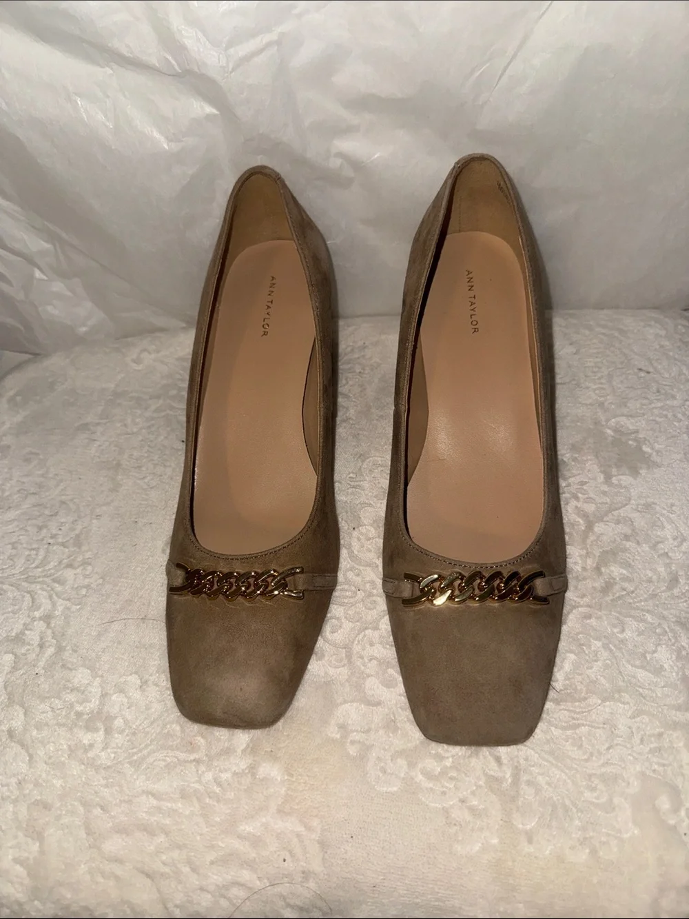 Ann Taylor Taupe Suede Pumps with Gold Chain